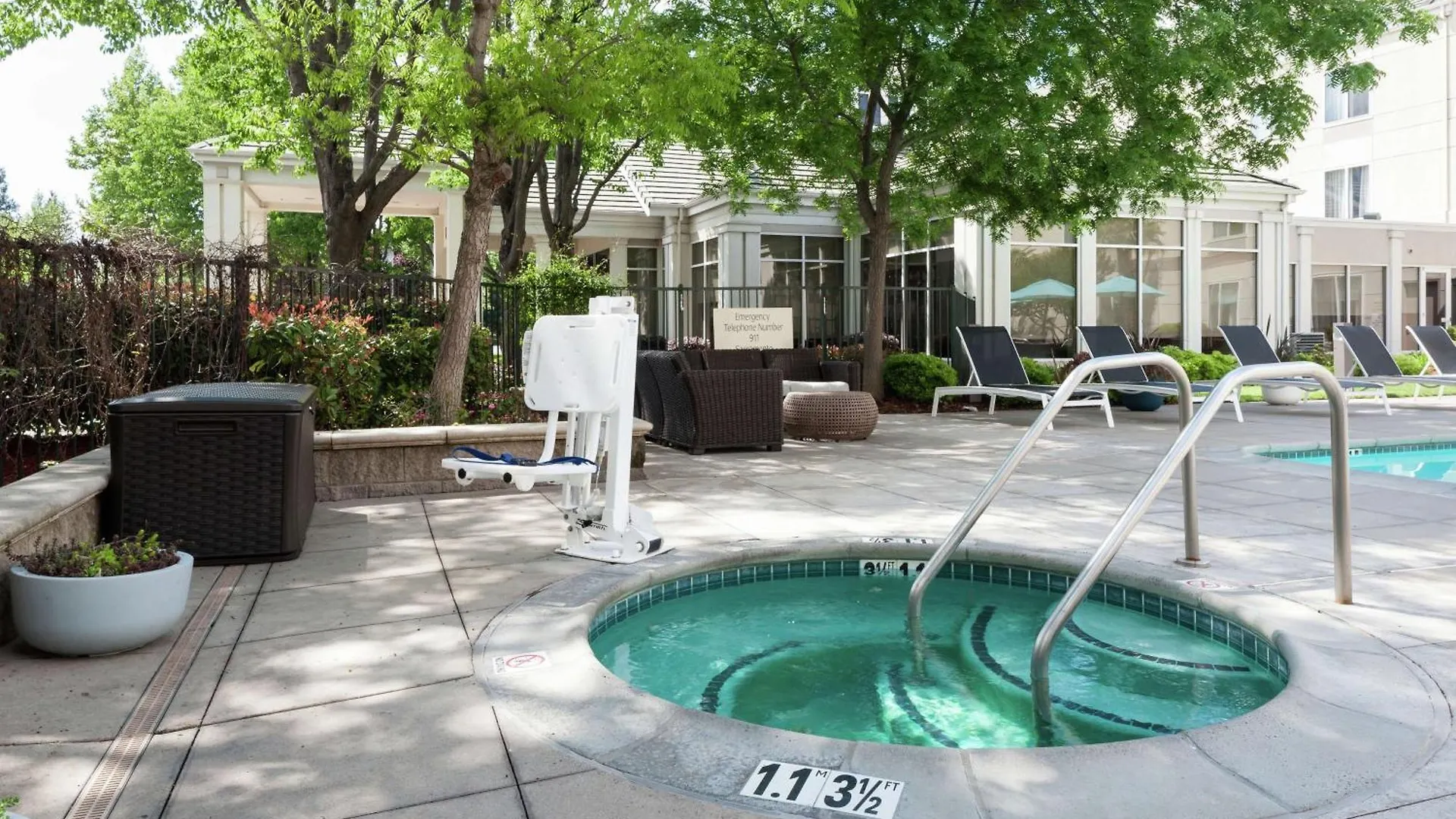 Hilton Garden Inn Sacramento/South Natomas Hotel